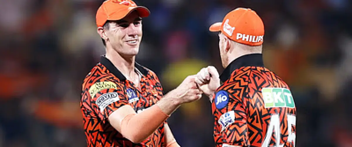 SRH vs RR Live Score: सनराइजर्स  Hedrabad की बल्लेबाजी शुरू, राजस्थान रॉयल्स ने टॉस जीतकर चुनी गेंदबाजी